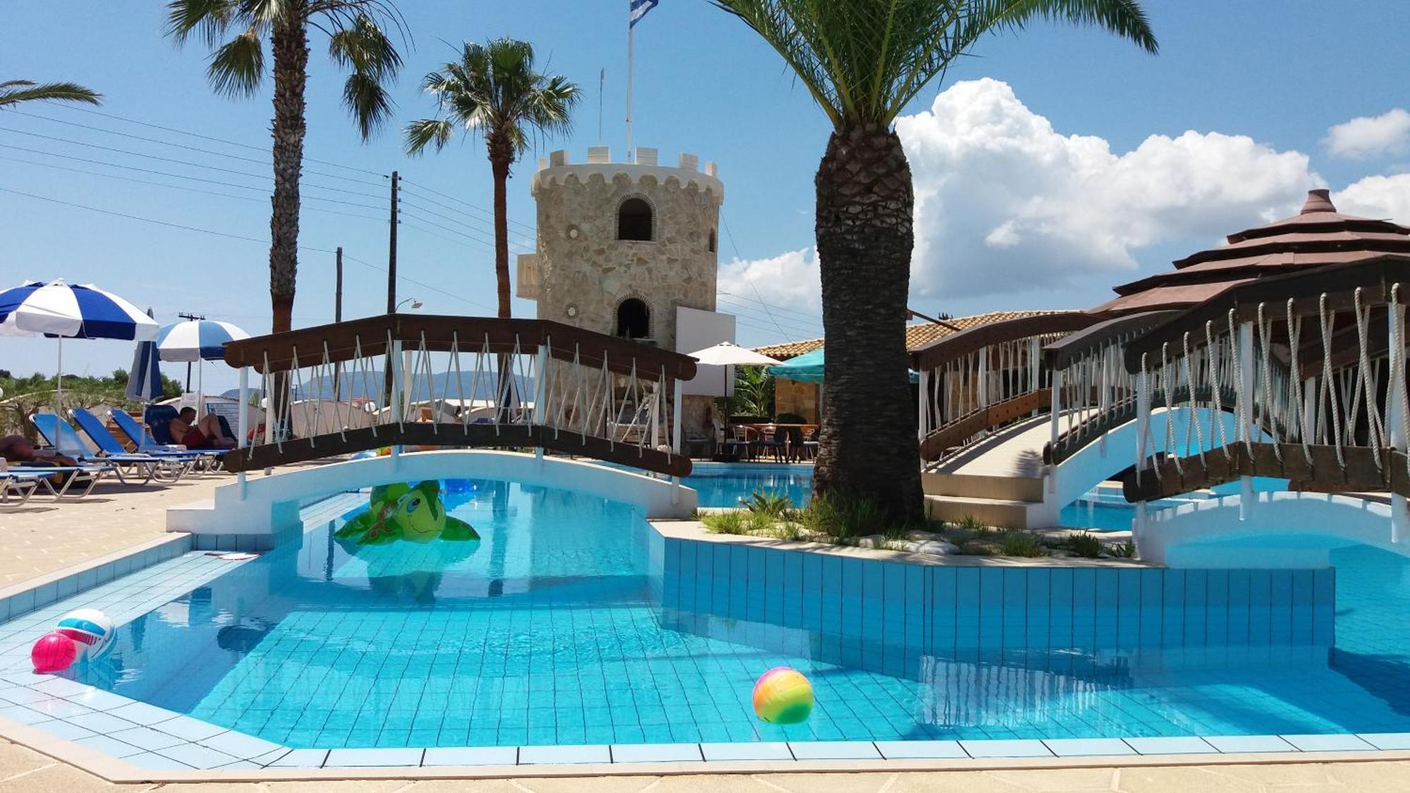 Antonis Apartments Kalamákion Exterior foto