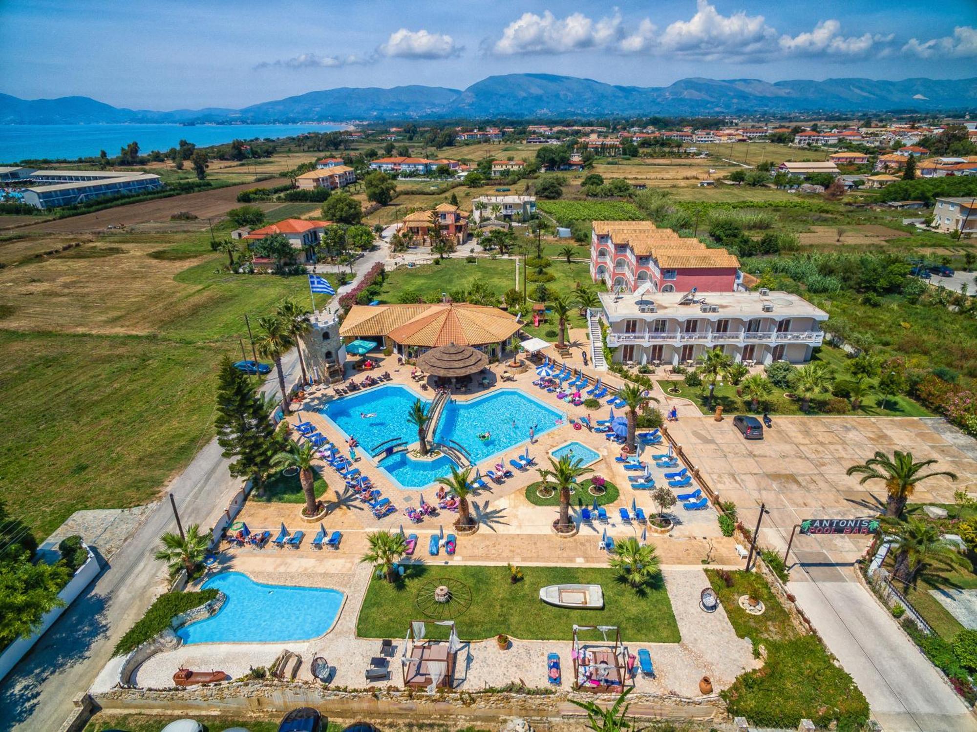 Antonis Apartments Kalamákion Exterior foto